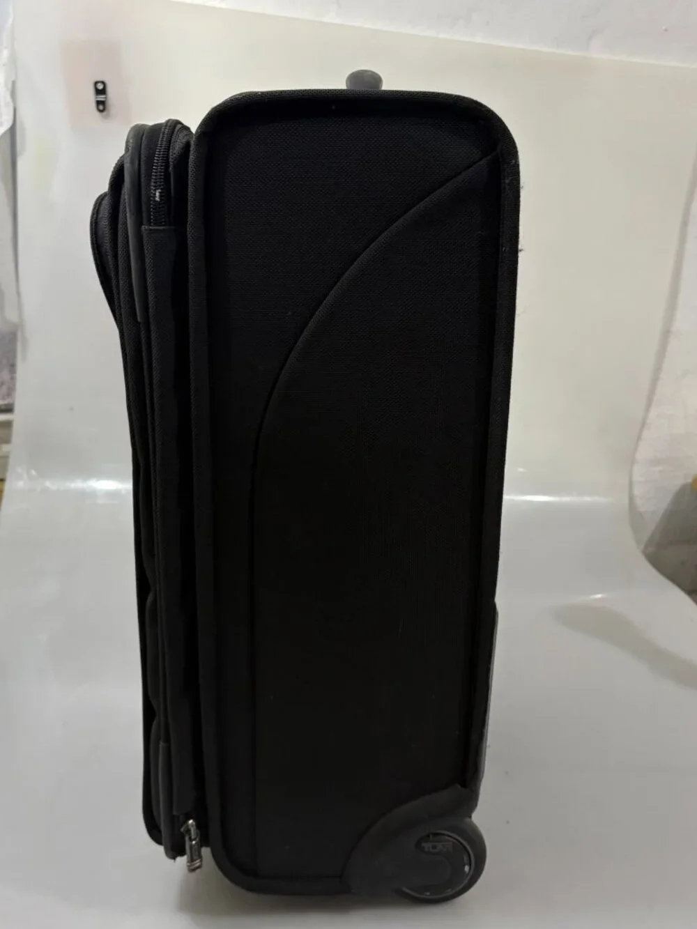 Tumi Alpha 22